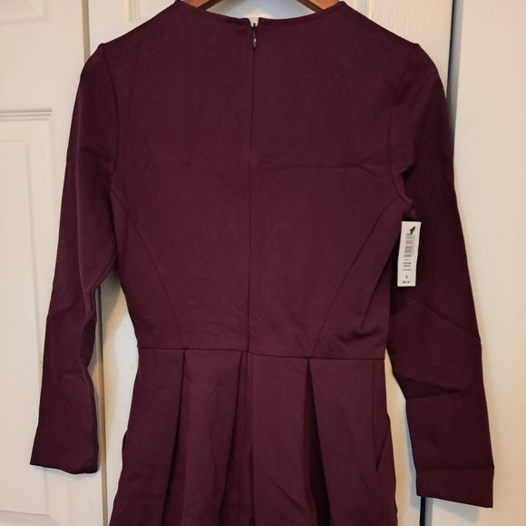 Aritzia Sunday Best Long Sleeved Fit-and-Flare Tartine Dress Size 8 - Picture 2 of 5
